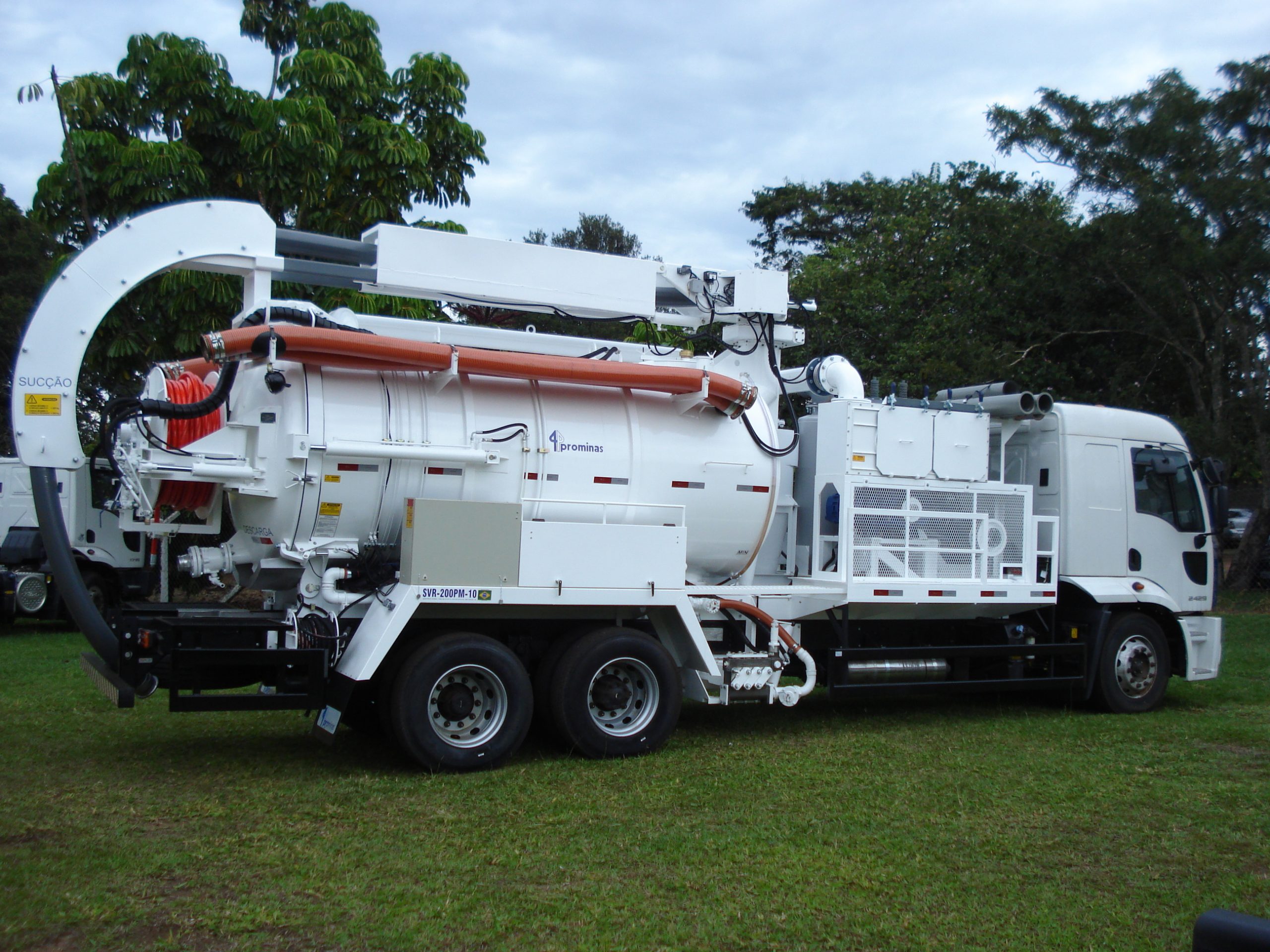 SVR-200P